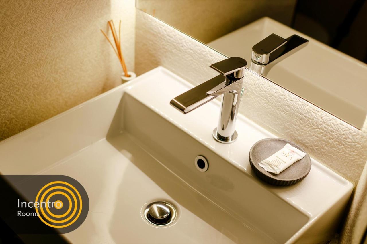 Incentro Rooms Polignano a Mare Luaran gambar